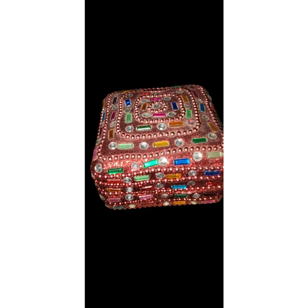 Trinket Box Bejeweled Wedding Bridal Ring Keepsake Jewelry Pill Memory Prayer